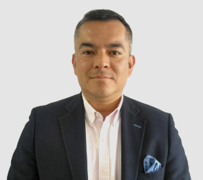 Fotografía del Dr. Hernando Rubio
